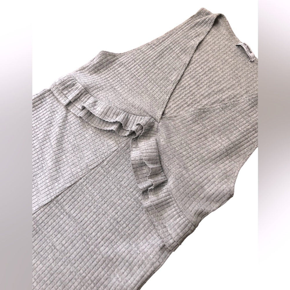 ZARA Trafaluc Grey Ribbed Ruffle Jumpsuit - Picture 4 of 9